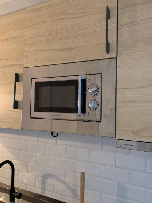 מאלגה Ideal Apartamento En El Barrio De Las Delicias מראה חיצוני תמונה